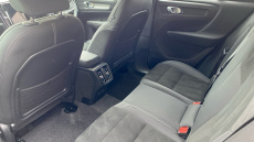 Volvo XC40 2.0 B3P Plus Dark 5dr Auto Petrol Estate